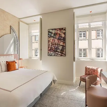 Готель Vignette Collection Convent Square By Ihg 4*