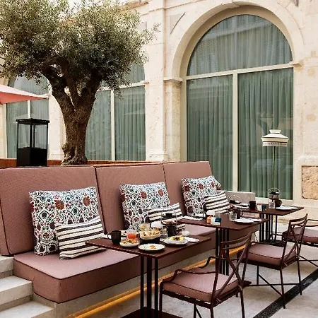 Hotel Vignette Collection Convent Square By Ihg Lisbon