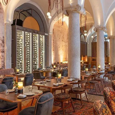 Ξενοδοχείο Vignette Collection Convent Square By Ihg