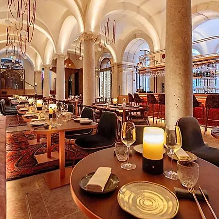 Hotel Vignette Collection Convent Square By Ihg 4*