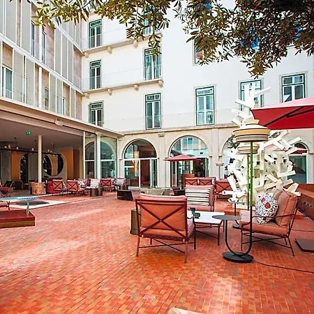 Vignette Collection Convent Square By Ihg Hotel 4*