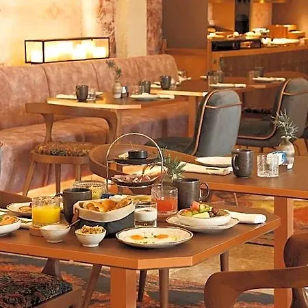 Hotel Vignette Collection Convent Square By Ihg 4*
