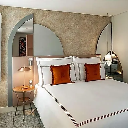 Vignette Collection Convent Square By Ihg
