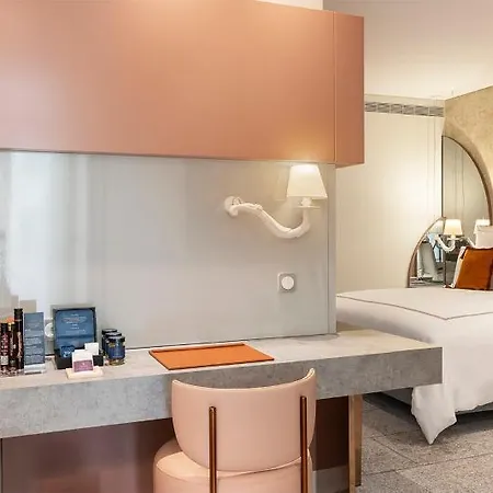 Vignette Collection Convent Square By Ihg Hotel Lisbon