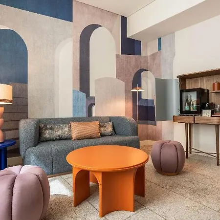 Vignette Collection Convent Square By Ihg Hotel 4*