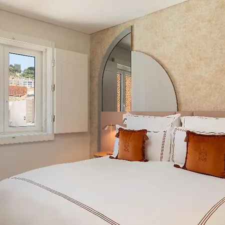 Hotel Vignette Collection Convent Square By Ihg 4*